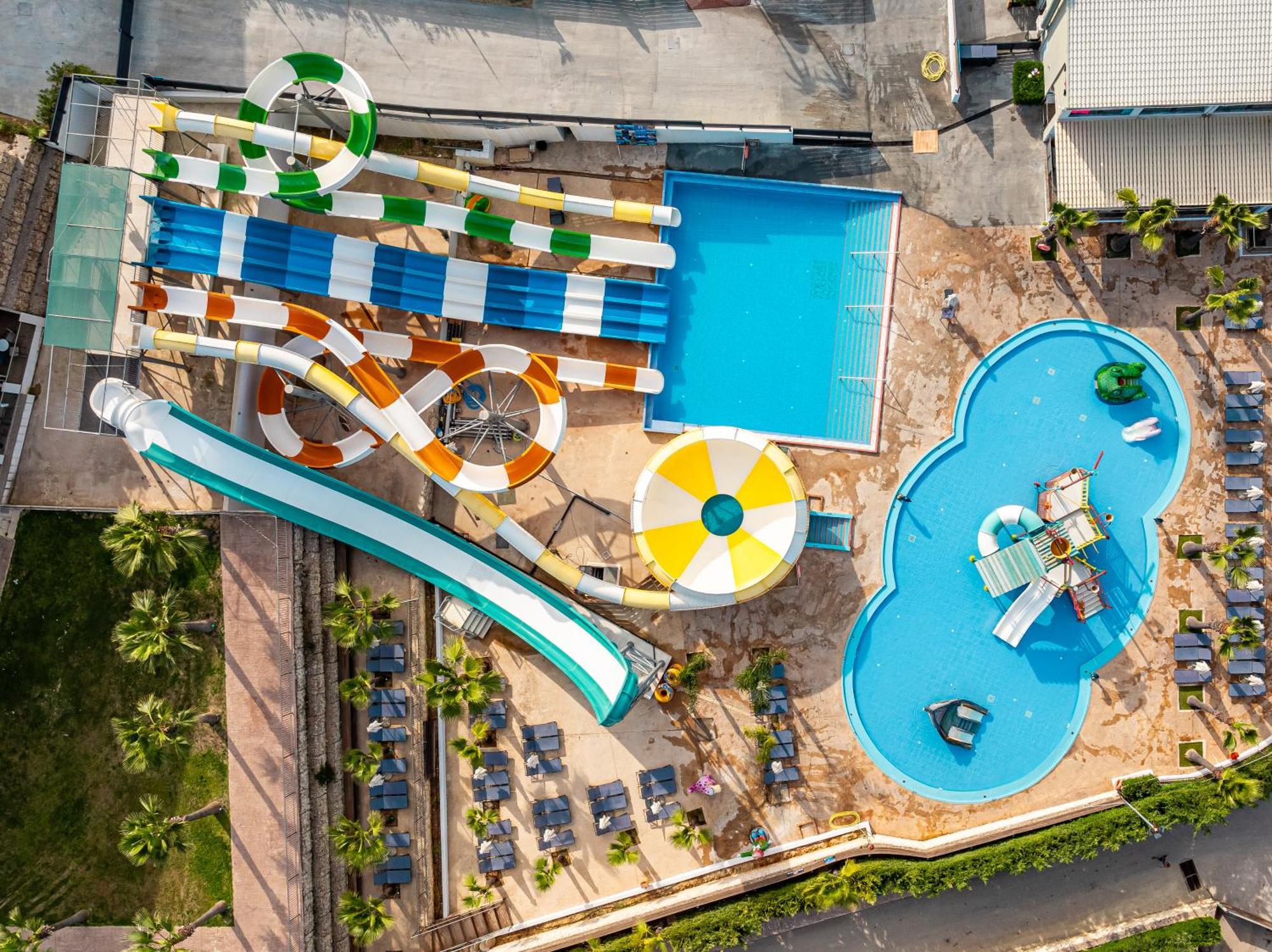 Caretta Paradise Resort & Waterpark Tragaki Buitenkant foto