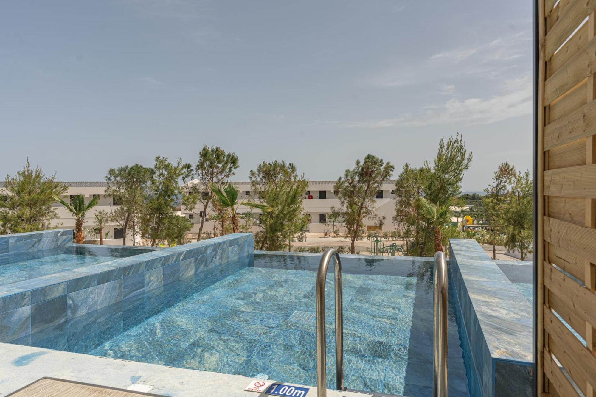 Caretta Paradise Resort & Waterpark Tragaki Buitenkant foto